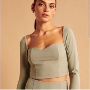 Abercrombie & Fitch Cropped Long-Sleeve Portrait Neck Top Size Large